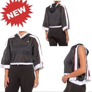 ⬇️ 🆕 Champion Cropped Mesh Hoodie w/ zip sleeves black & white